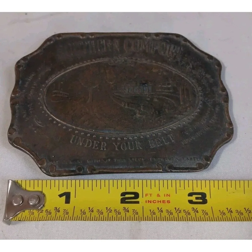 Vtg Southern Comfort Whiskey Belt Buckle Under Your Belt 70s Advertising‎ Promo